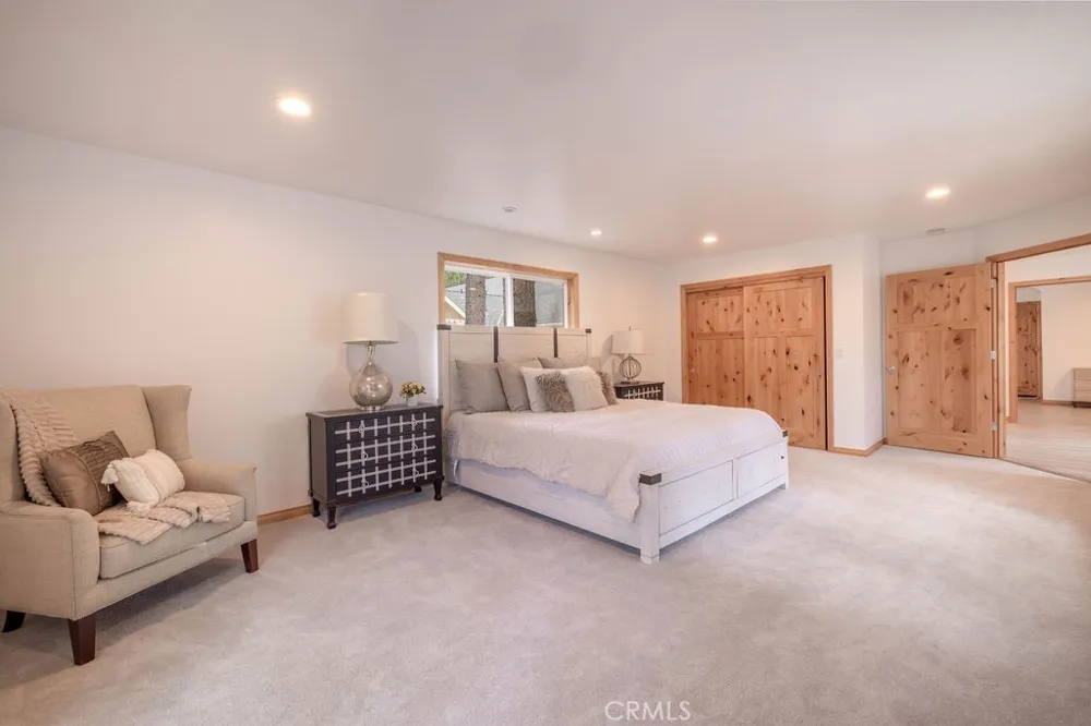 352 Feldstrasse Big Bear Lake, CA 92315