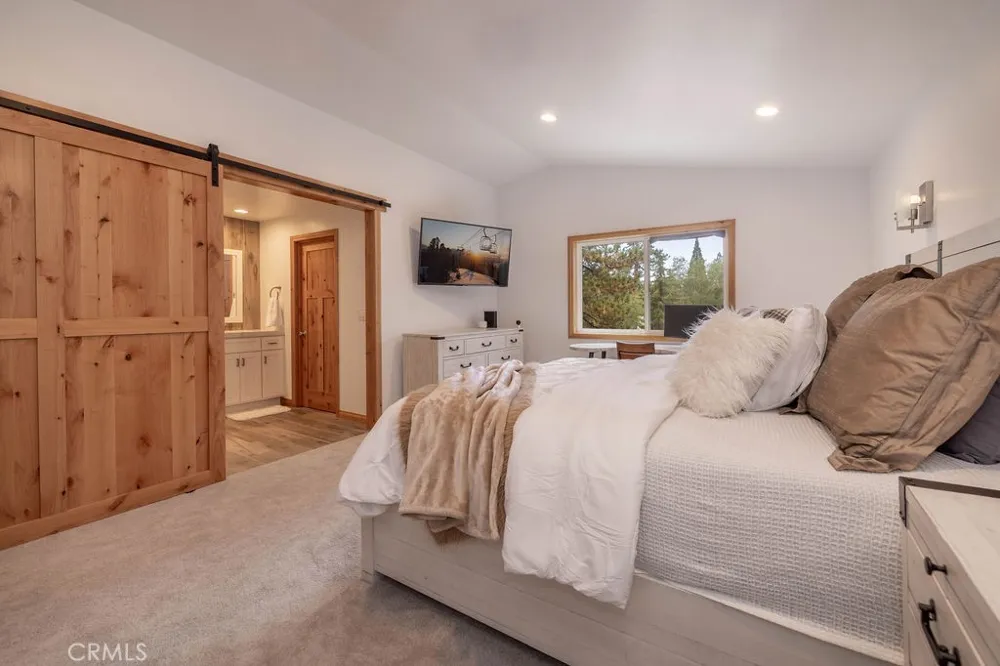 352 Feldstrasse Big Bear Lake, CA 92315