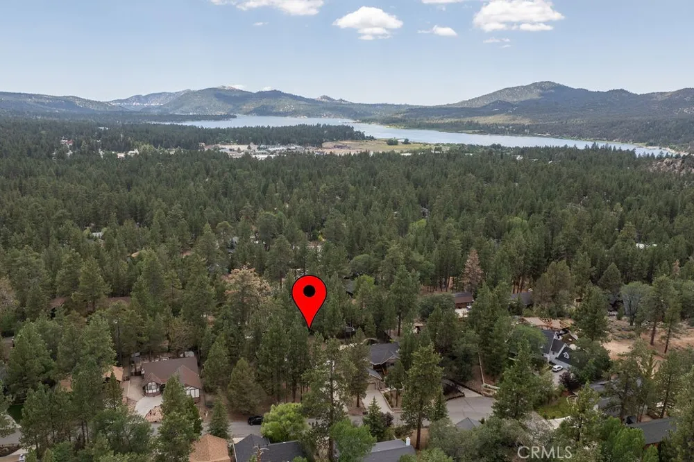 352 Feldstrasse Big Bear Lake, CA 92315