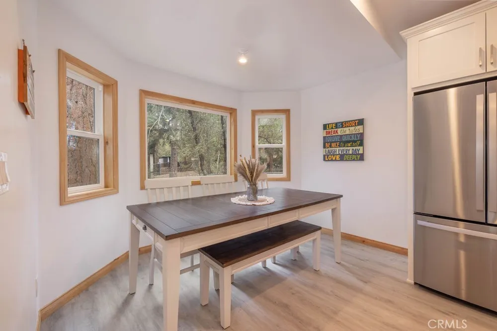 352 Feldstrasse Big Bear Lake, CA 92315