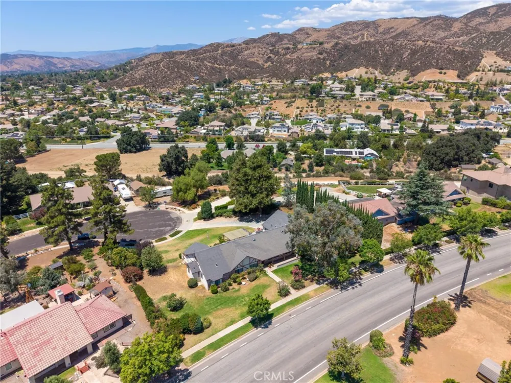13195 Serape Court Yucaipa, CA 92399