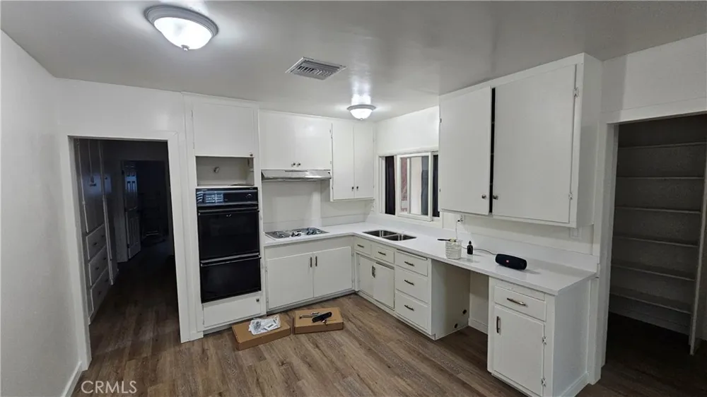 3469 F San Bernardino, CA 92405