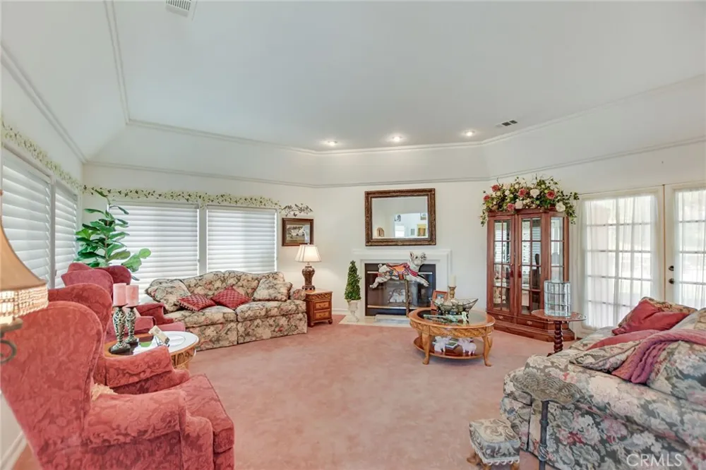 10389 Walnut Grove Court Yucaipa, CA 92399