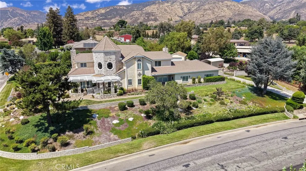 10389 Walnut Grove Court Yucaipa, CA 92399