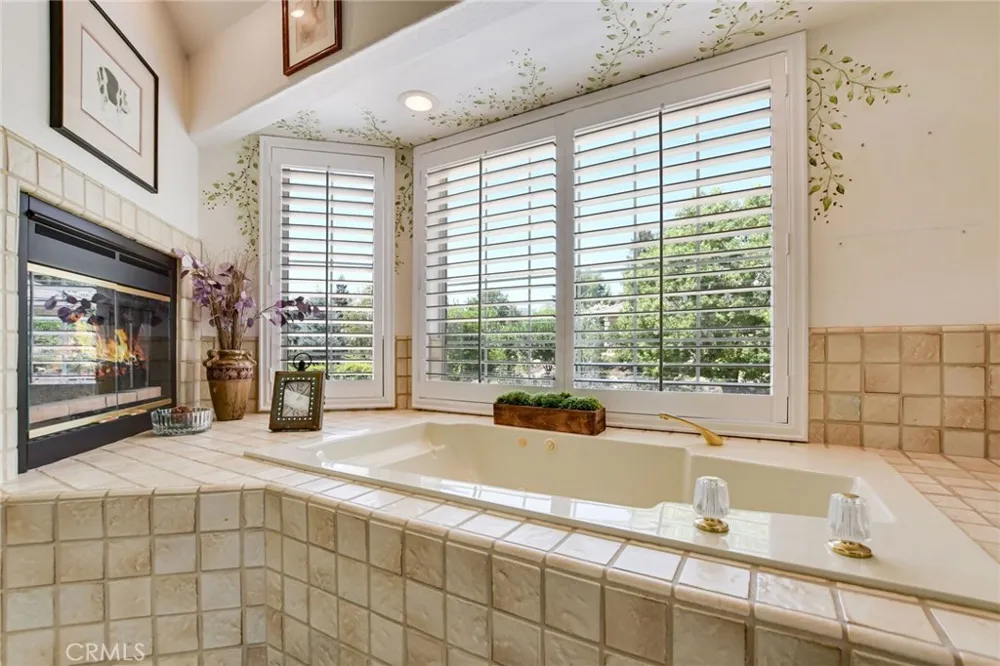 10389 Walnut Grove Court Yucaipa, CA 92399