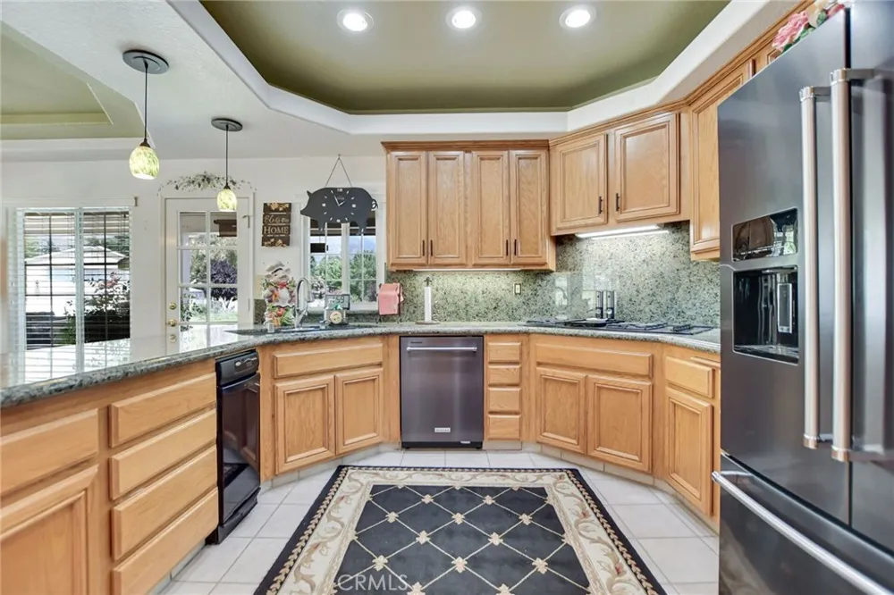 10389 Walnut Grove Court Yucaipa, CA 92399