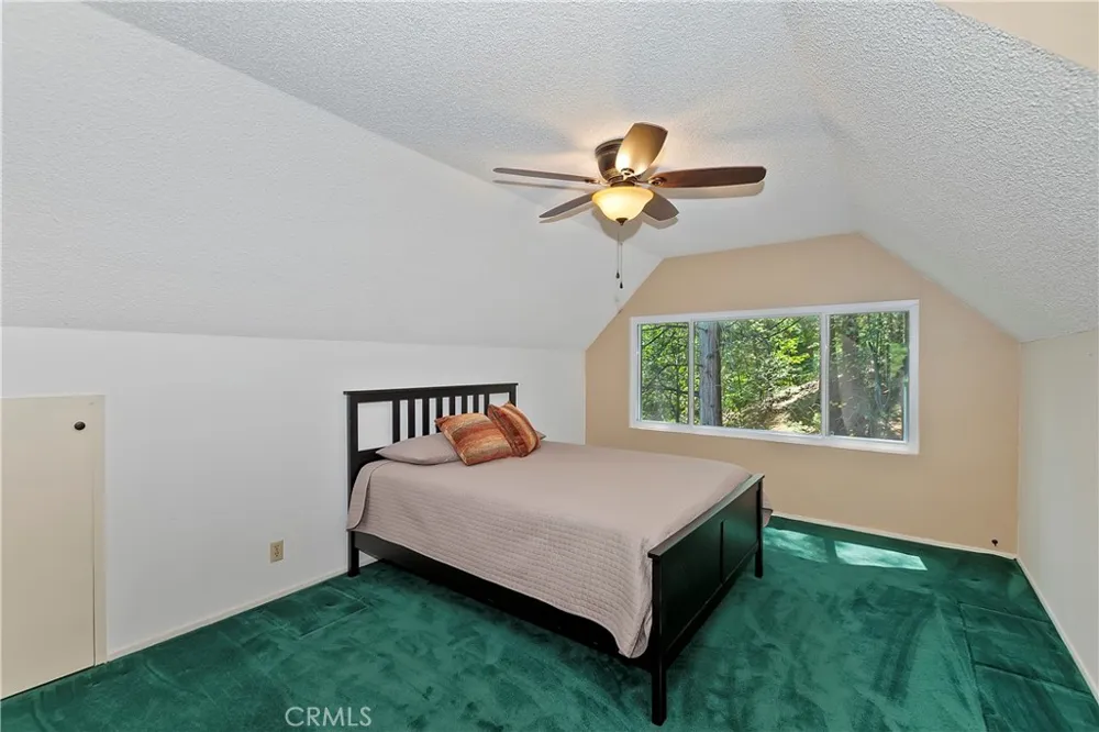 26661 Lake Forest Twin Peaks, CA 92391