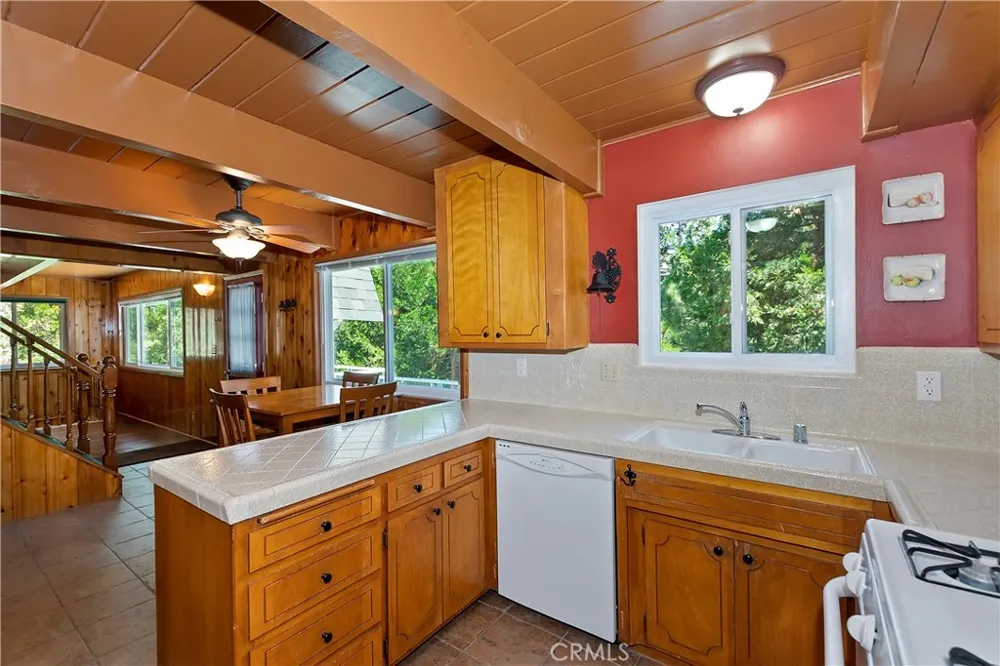 26661 Lake Forest Twin Peaks, CA 92391