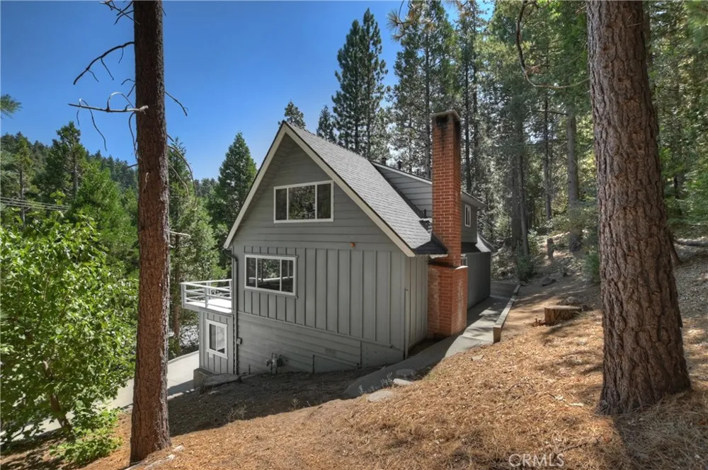 26661 Lake Forest Twin Peaks, CA 92391