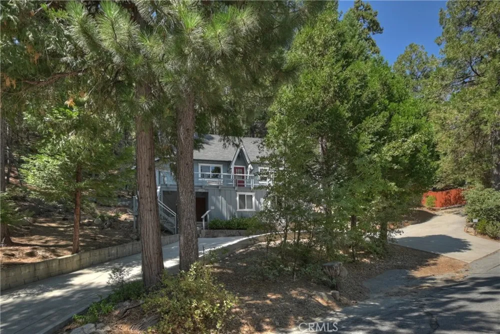 26661 Lake Forest Twin Peaks, CA 92391