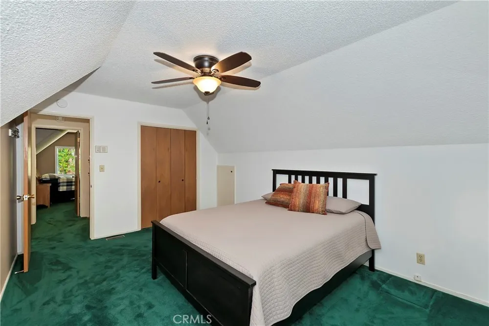 26661 Lake Forest Twin Peaks, CA 92391