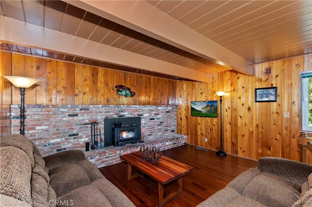 26661 Lake Forest Twin Peaks, CA 92391