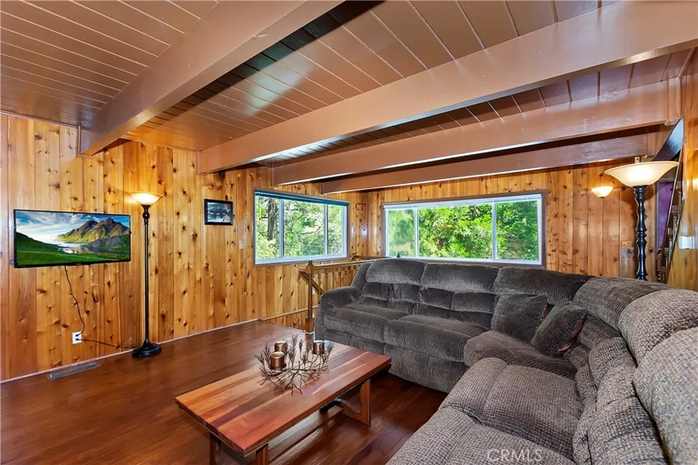 26661 Lake Forest Twin Peaks, CA 92391