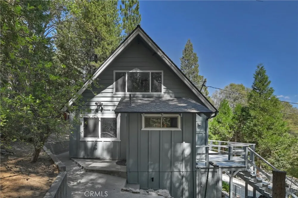 26661 Lake Forest Twin Peaks, CA 92391