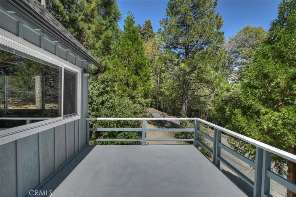 26661 Lake Forest Twin Peaks, CA 92391