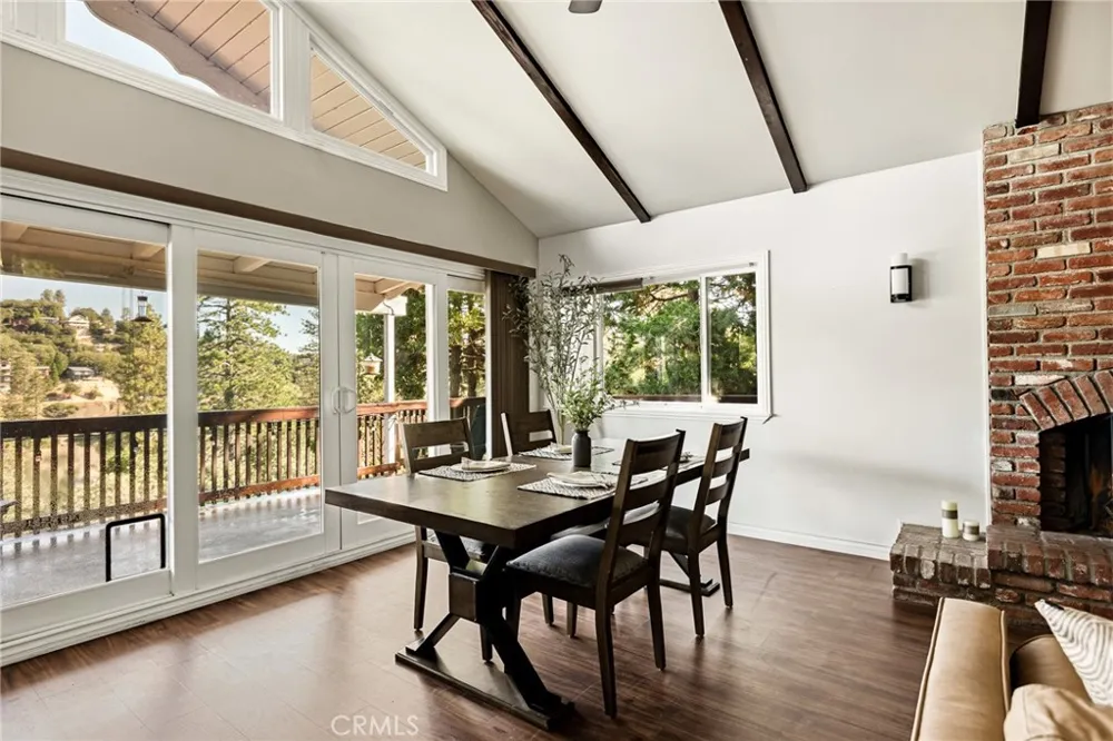 24416 Horst Drive Crestline, CA 92325
