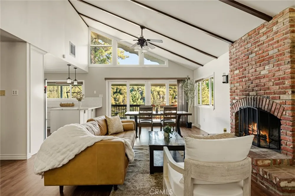 24416 Horst Drive Crestline, CA 92325
