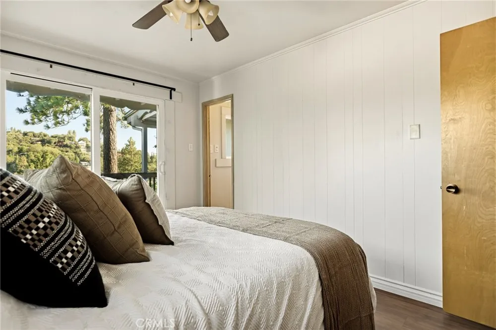 24416 Horst Drive Crestline, CA 92325