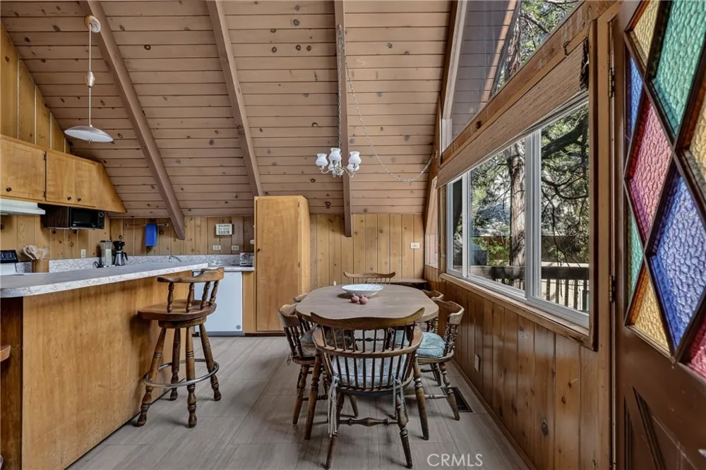 815 Zurich Drive Lake Arrowhead, CA 92352