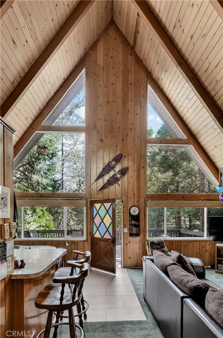 815 Zurich Drive Lake Arrowhead, CA 92352