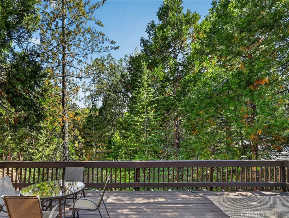 815 Zurich Drive Lake Arrowhead, CA 92352