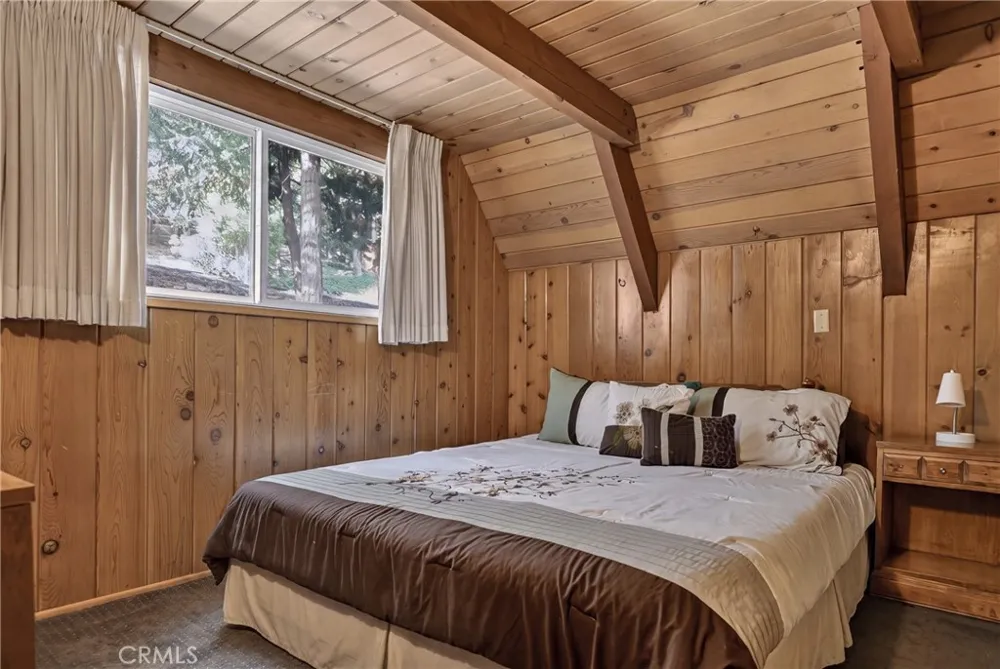 815 Zurich Drive Lake Arrowhead, CA 92352