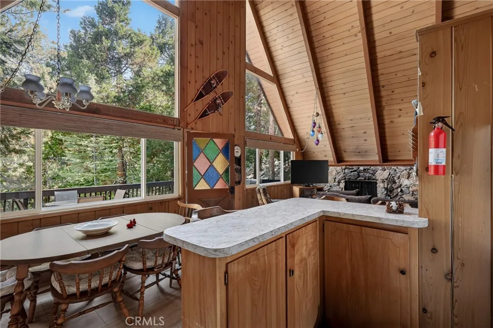 815 Zurich Drive Lake Arrowhead, CA 92352
