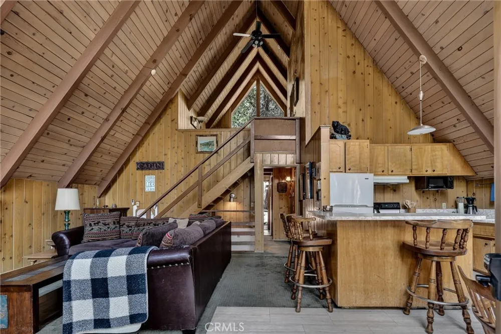 815 Zurich Drive Lake Arrowhead, CA 92352