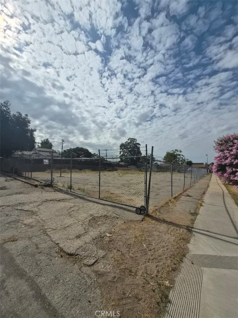 35109 Avenue C Yucaipa, CA 92399