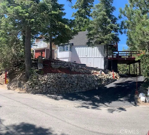 26325 Lake Forest