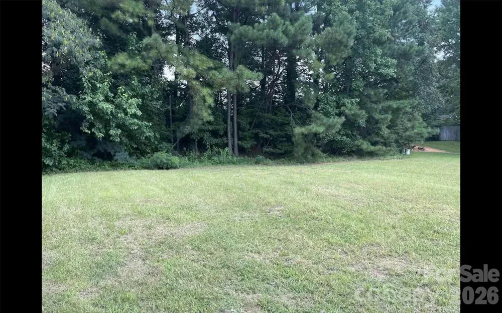 1725 Fox Hollow Drive Raleigh, NC 27610