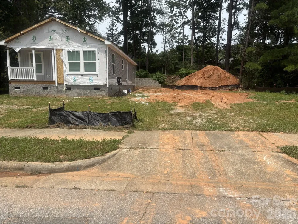 1725 Fox Hollow Drive Raleigh, NC 27610