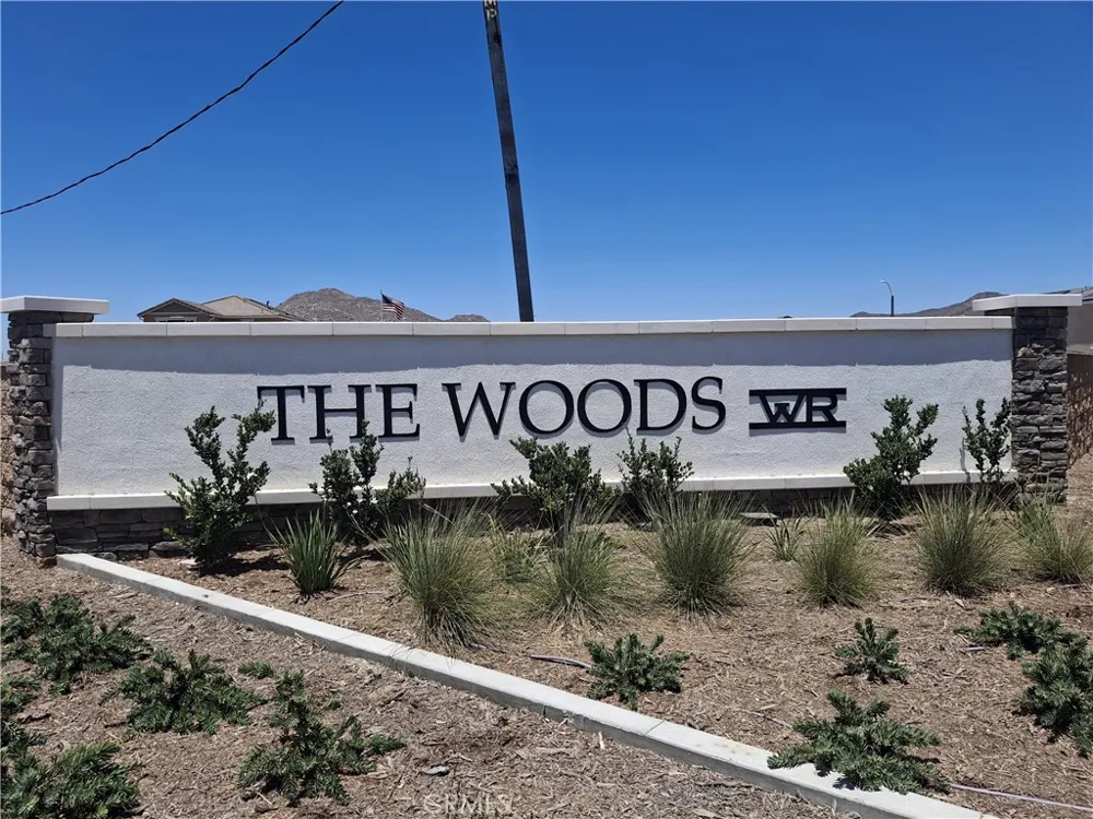 31309 Sutherland Pass Winchester, CA 92596