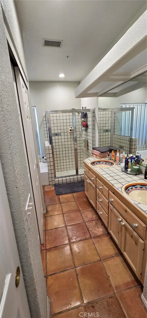 12225 Sumac Desert Hot Springs, CA 92240