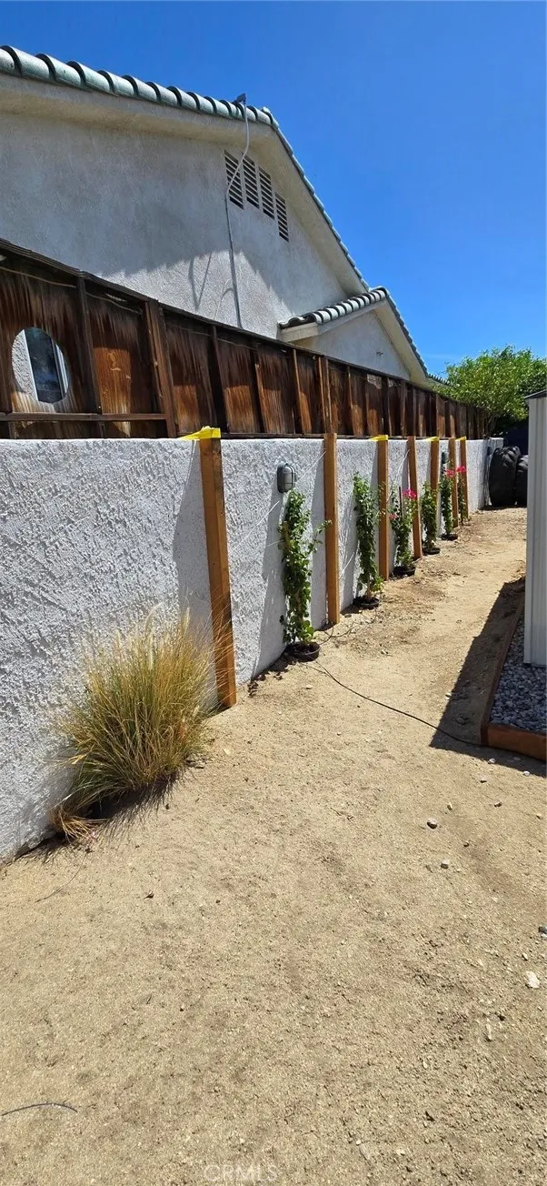 12225 Sumac Desert Hot Springs, CA 92240