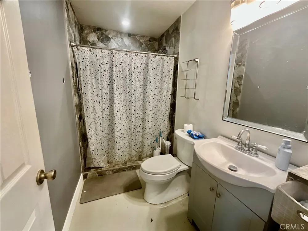 65760 4th Desert Hot Springs, CA 92240