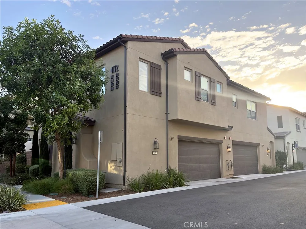 4172 Horvath #102 Corona, CA 92883
