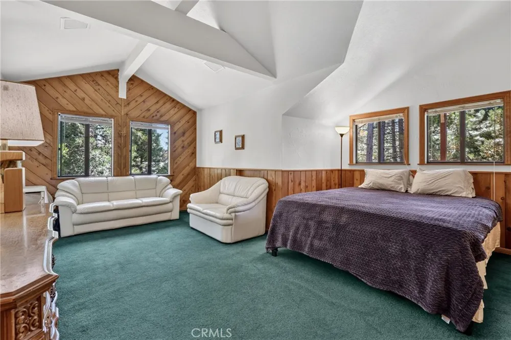 27427 Pinewood Lake Arrowhead, CA 92352