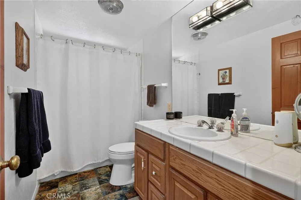 27427 Pinewood Lake Arrowhead, CA 92352