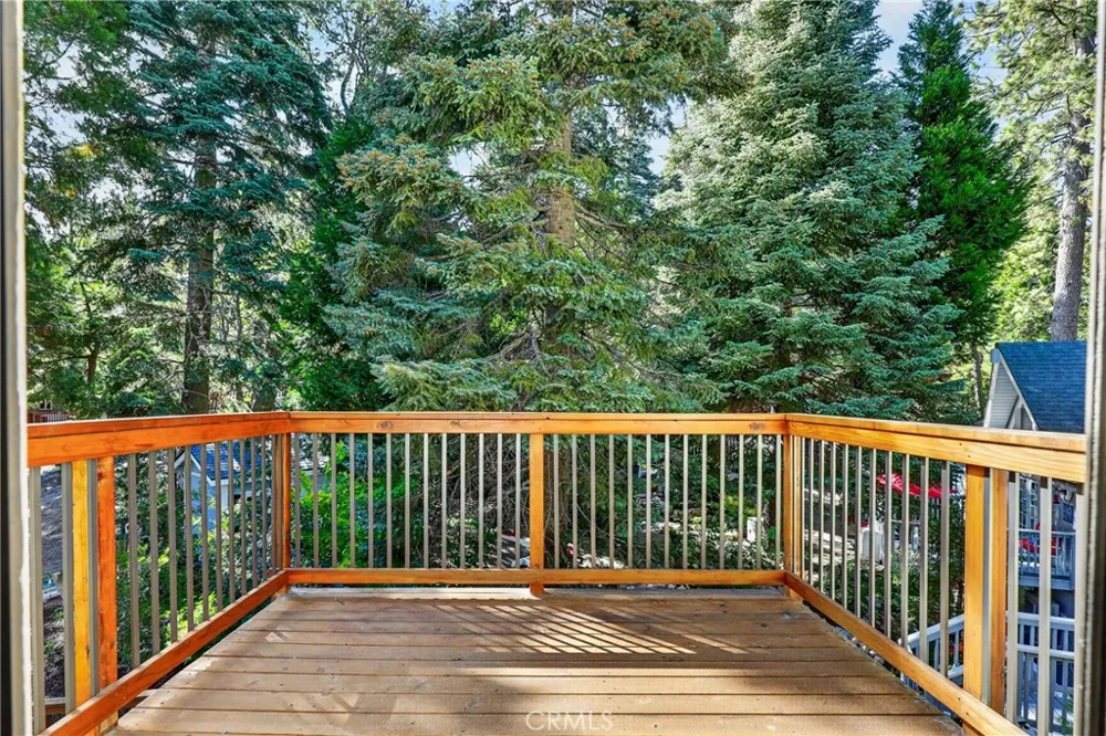 27427 Pinewood Lake Arrowhead, CA 92352