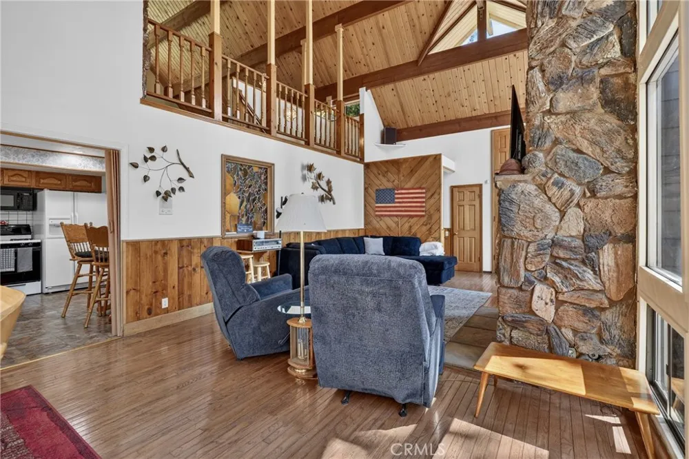 27427 Pinewood Lake Arrowhead, CA 92352