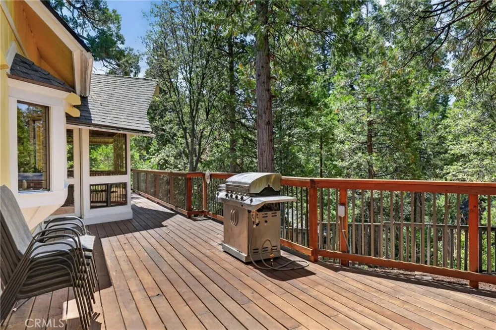 27427 Pinewood Lake Arrowhead, CA 92352