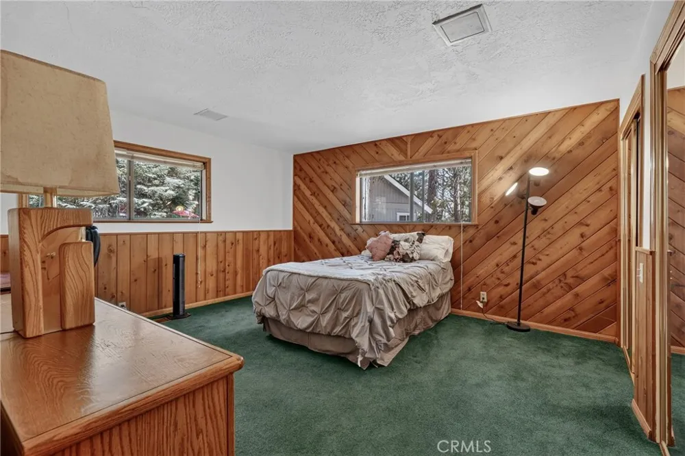 27427 Pinewood Lake Arrowhead, CA 92352