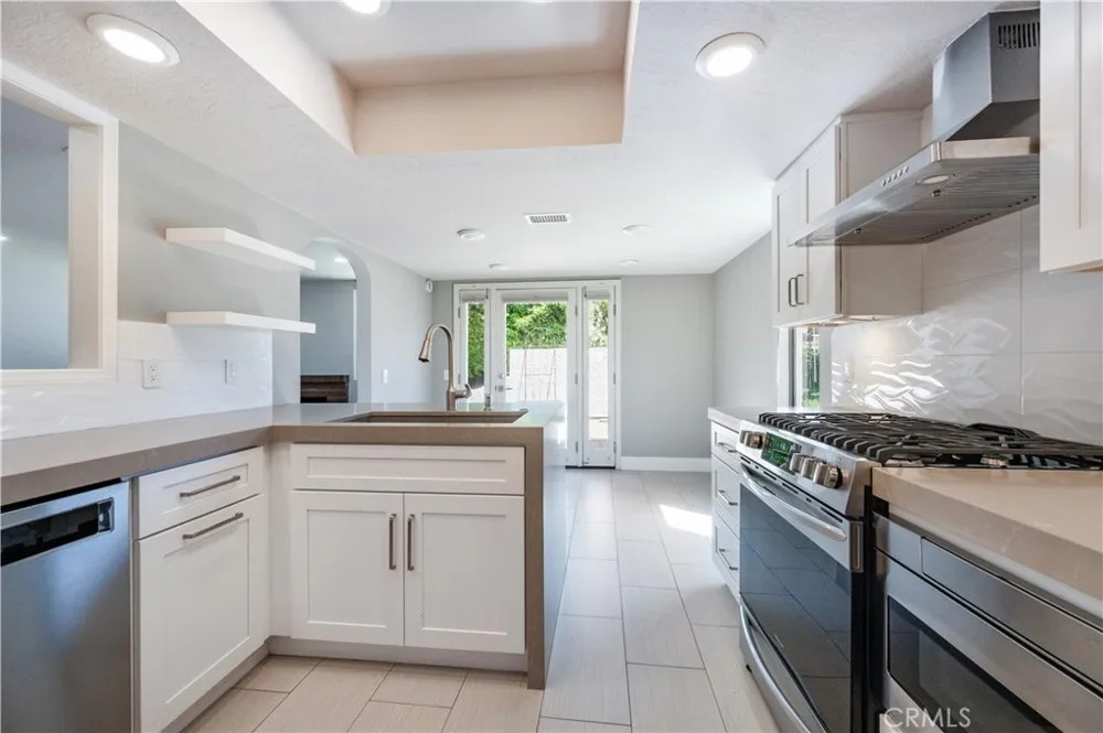 2782 Longwood Court Costa Mesa, CA 92626