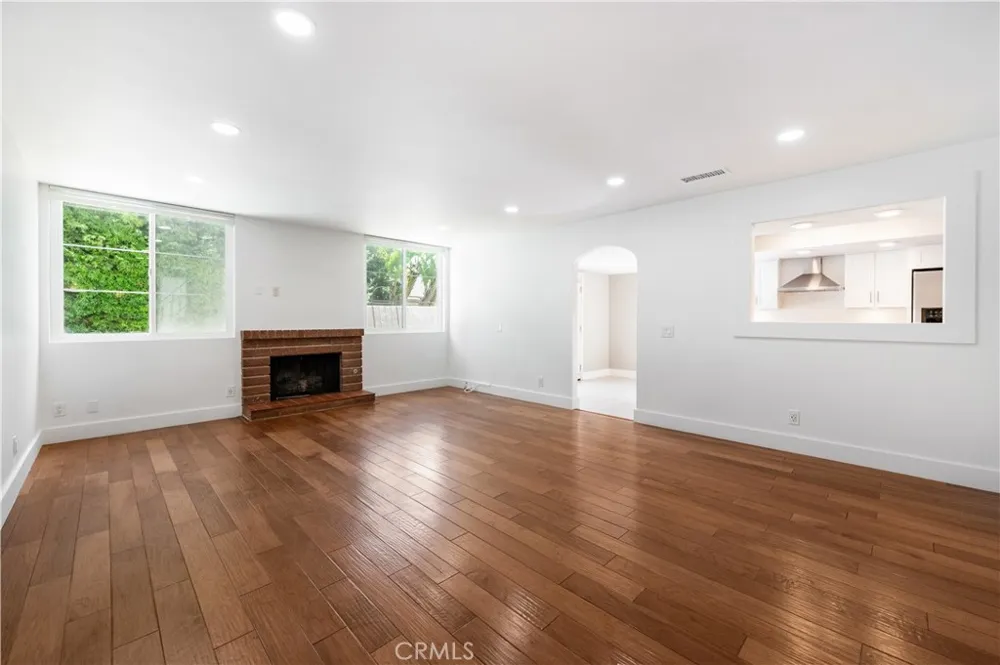 2782 Longwood Court Costa Mesa, CA 92626