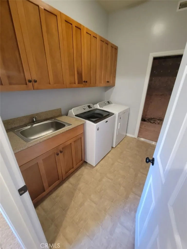 27831 Rainbow Lake Arrowhead, CA 92352