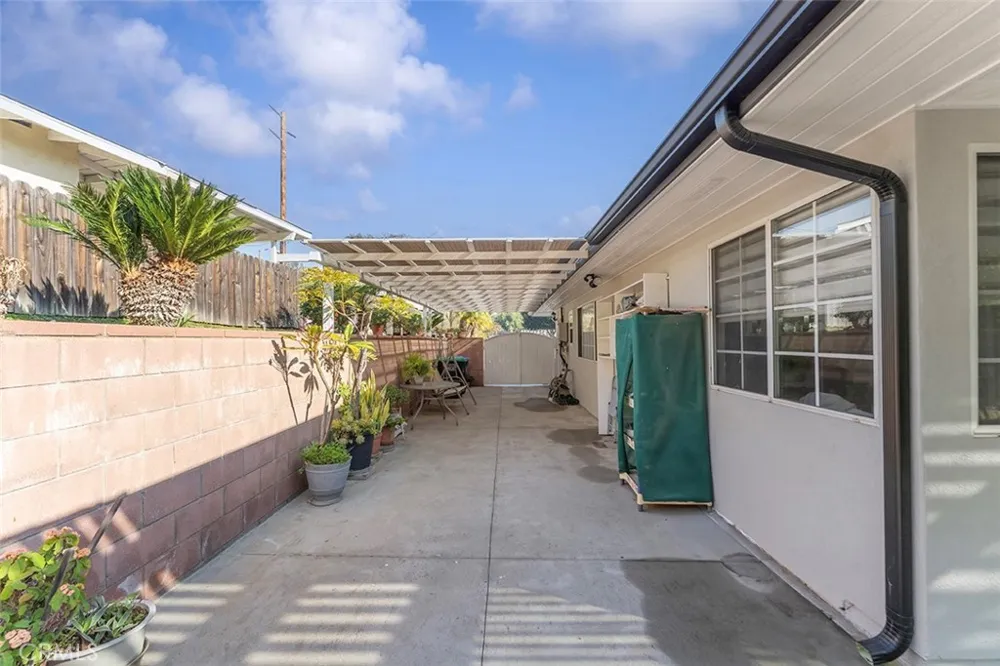 1343 S Garfield Monterey Park, CA 91754