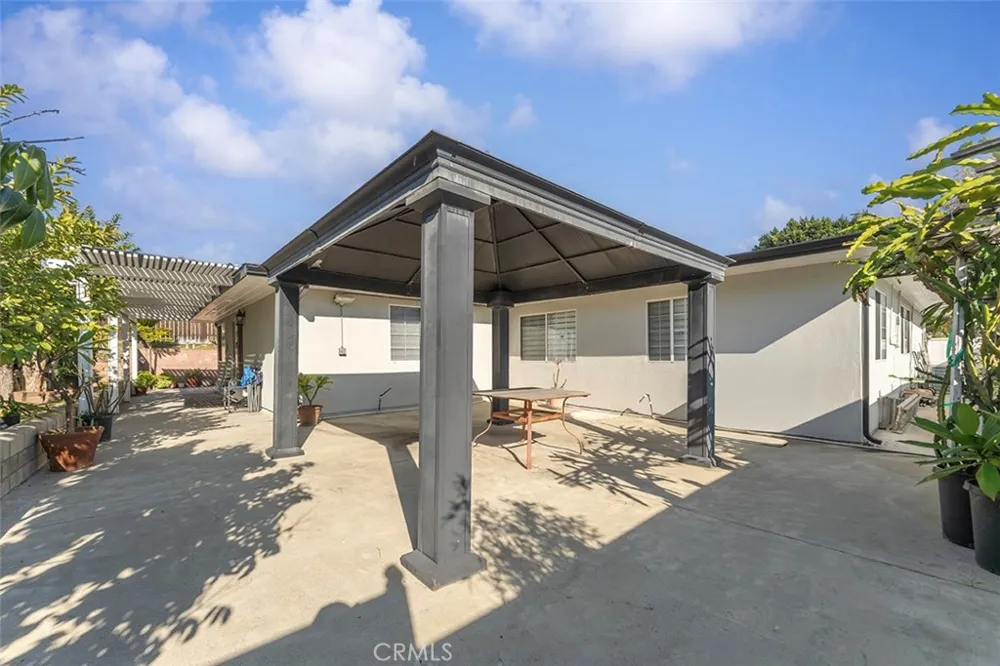 1343 S Garfield Monterey Park, CA 91754