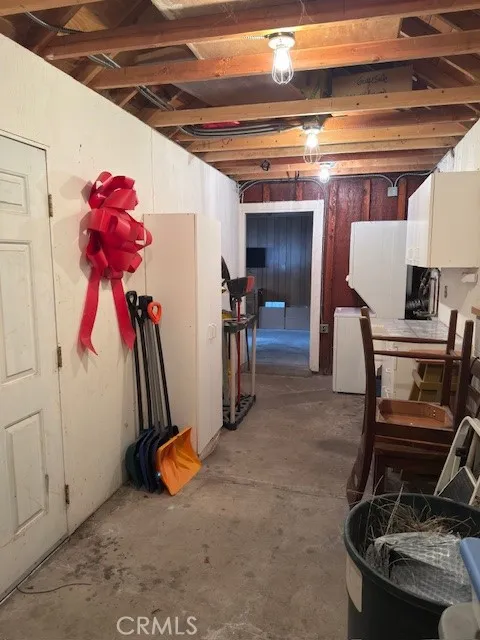719 Ridge Way Green Valley Lake, CA 92341