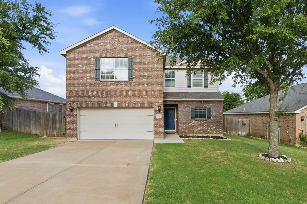 177 Buffalo Ridge Drive Newark, TX 76071